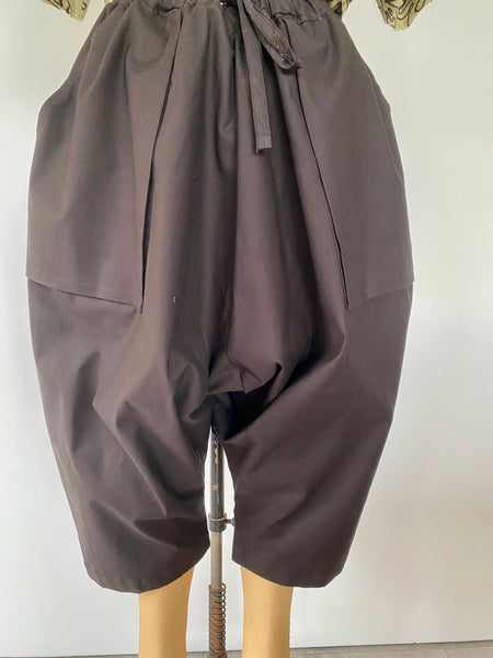 BLACK COTTON DROP CROTCH TRAVEL PANT (UNISEX)