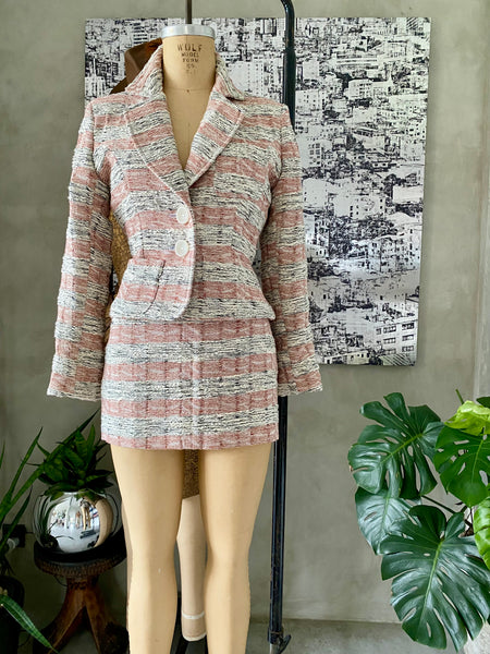 NOTCHED LAPEL SINGLE BREASTED JACKET + SKIRT